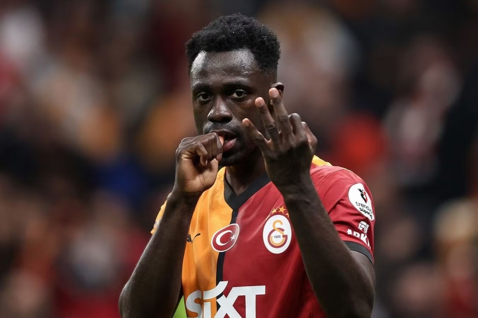 Davinson Sanches zainteresoval «Komo»