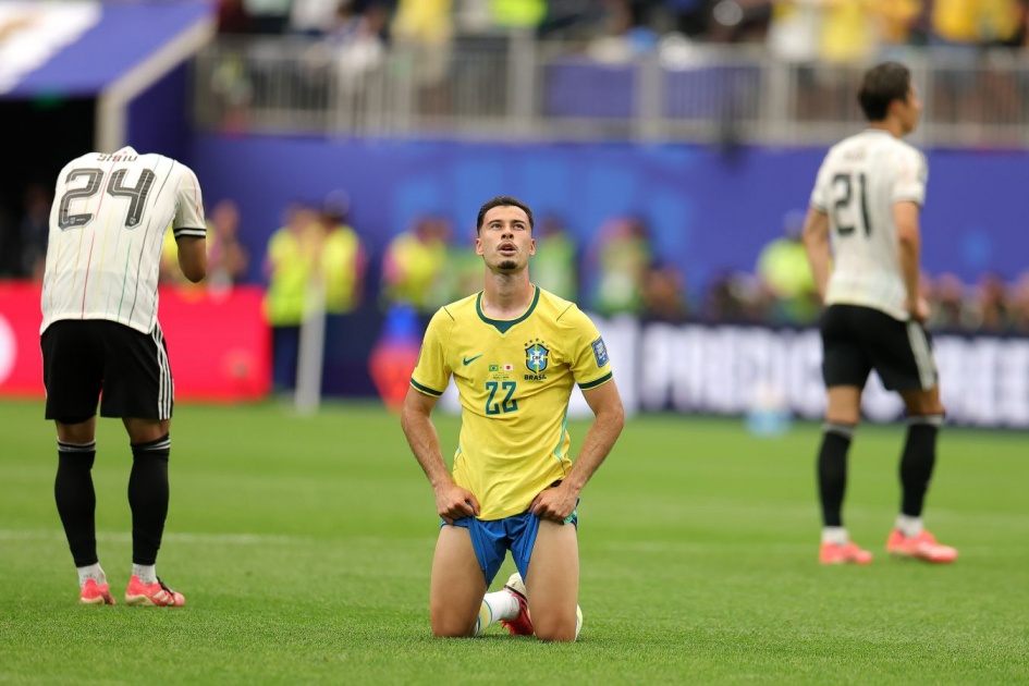 Gabriel Martinelli obratilsya k bolelschikam posle vyleta Brazilii iz ChM-2026